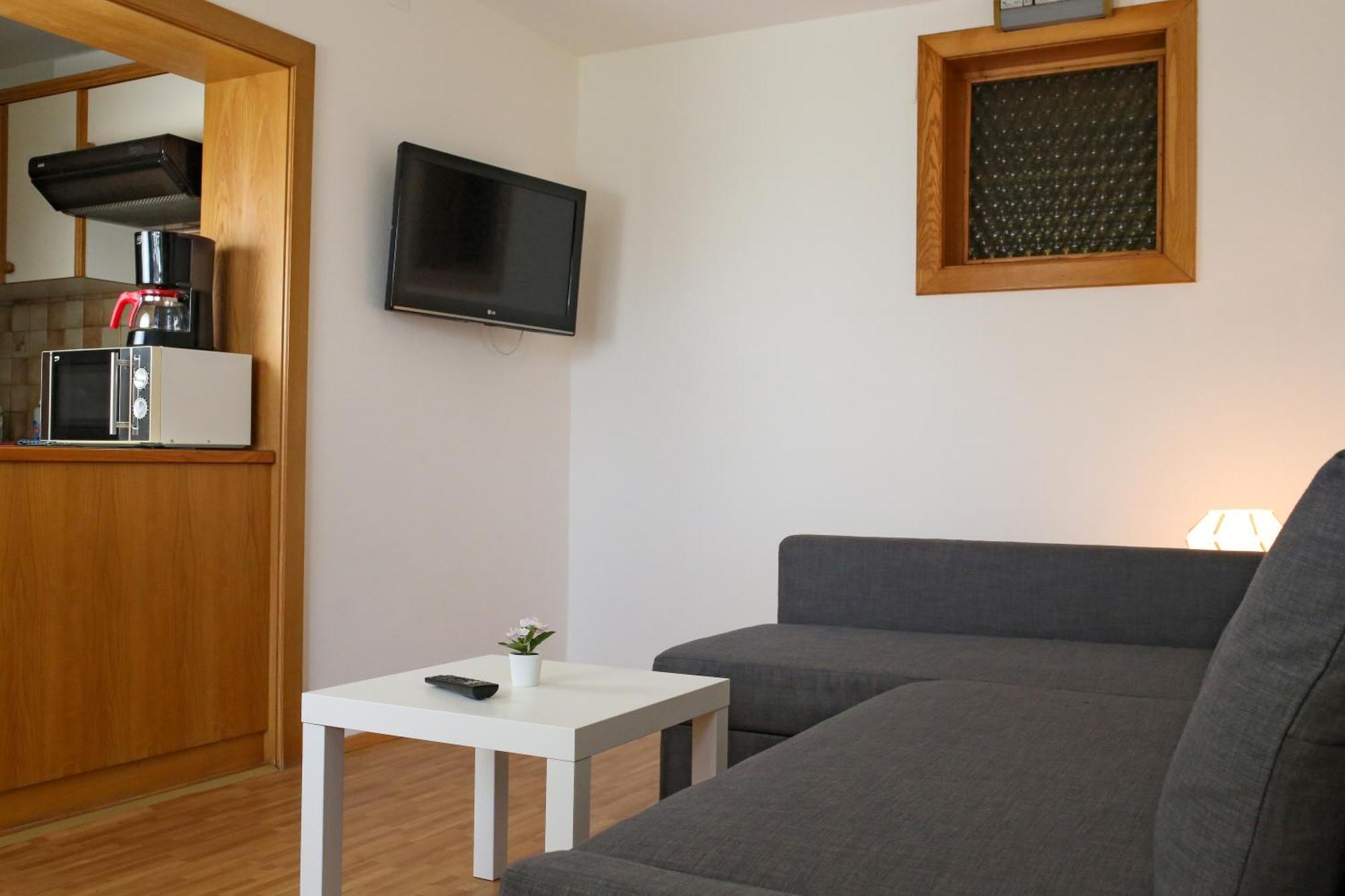 Self-Check In Apartmenthotel Seeglueck Portschach am Woerthersee Ngoại thất bức ảnh