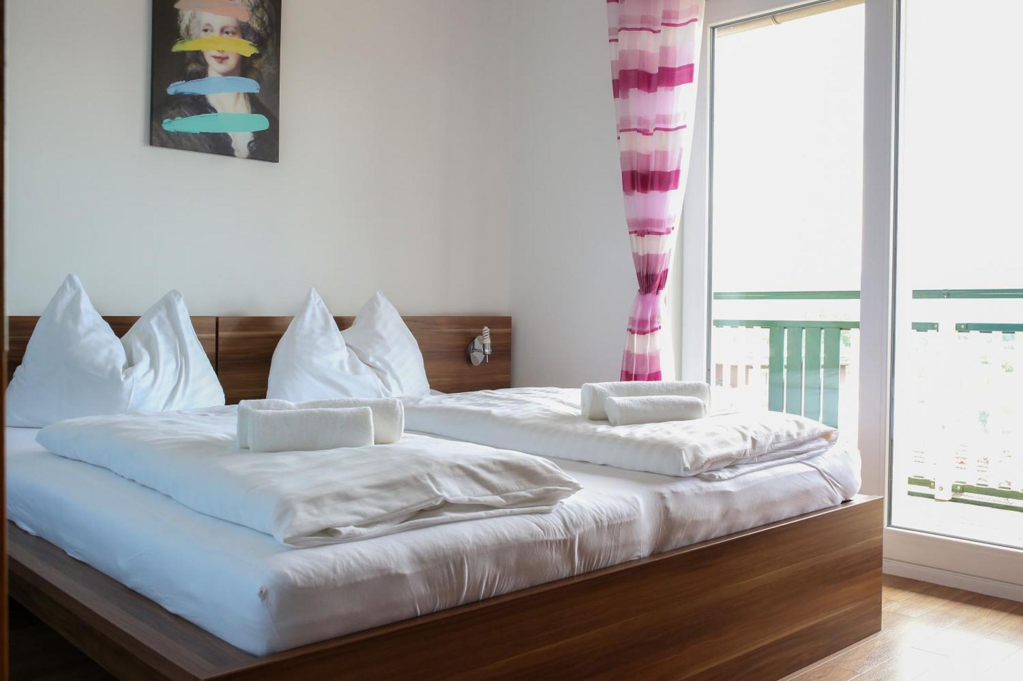 Self-Check In Apartmenthotel Seeglueck Portschach am Woerthersee Ngoại thất bức ảnh