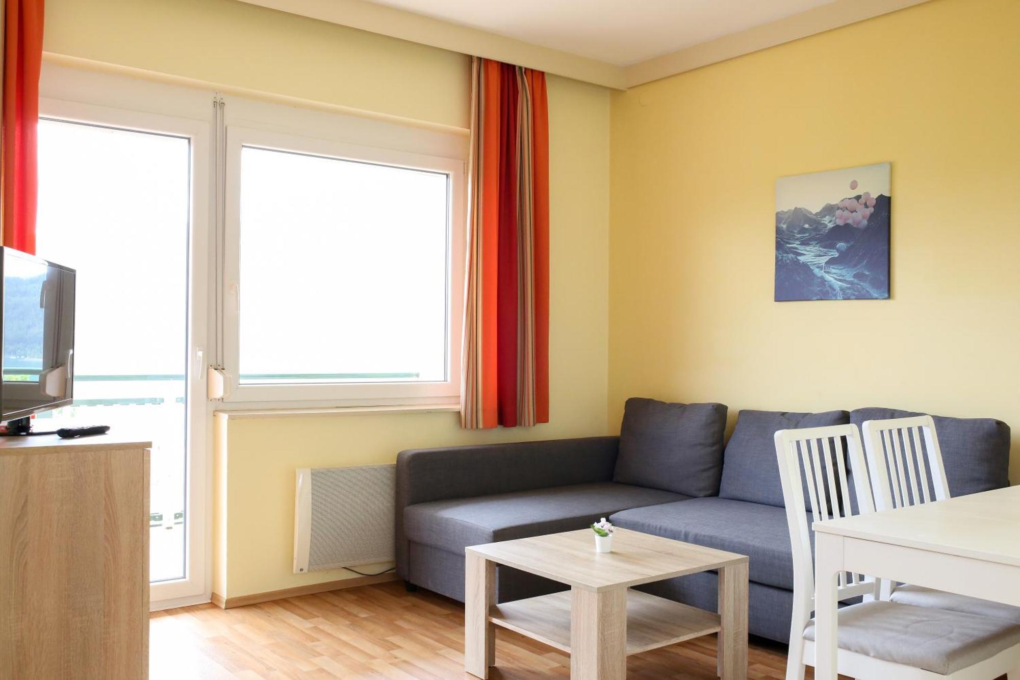 Self-Check In Apartmenthotel Seeglueck Portschach am Woerthersee Ngoại thất bức ảnh