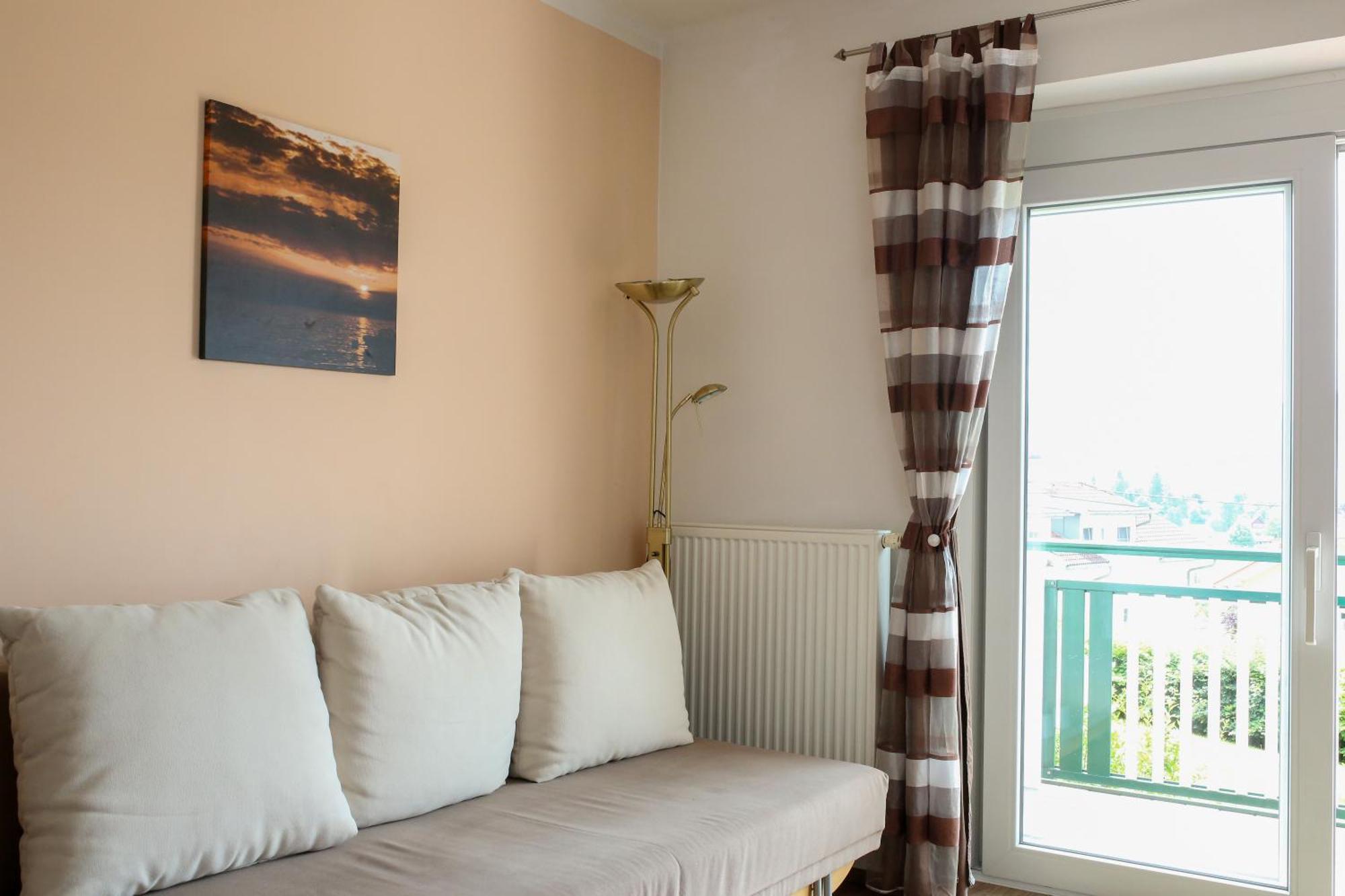 Self-Check In Apartmenthotel Seeglueck Portschach am Woerthersee Ngoại thất bức ảnh