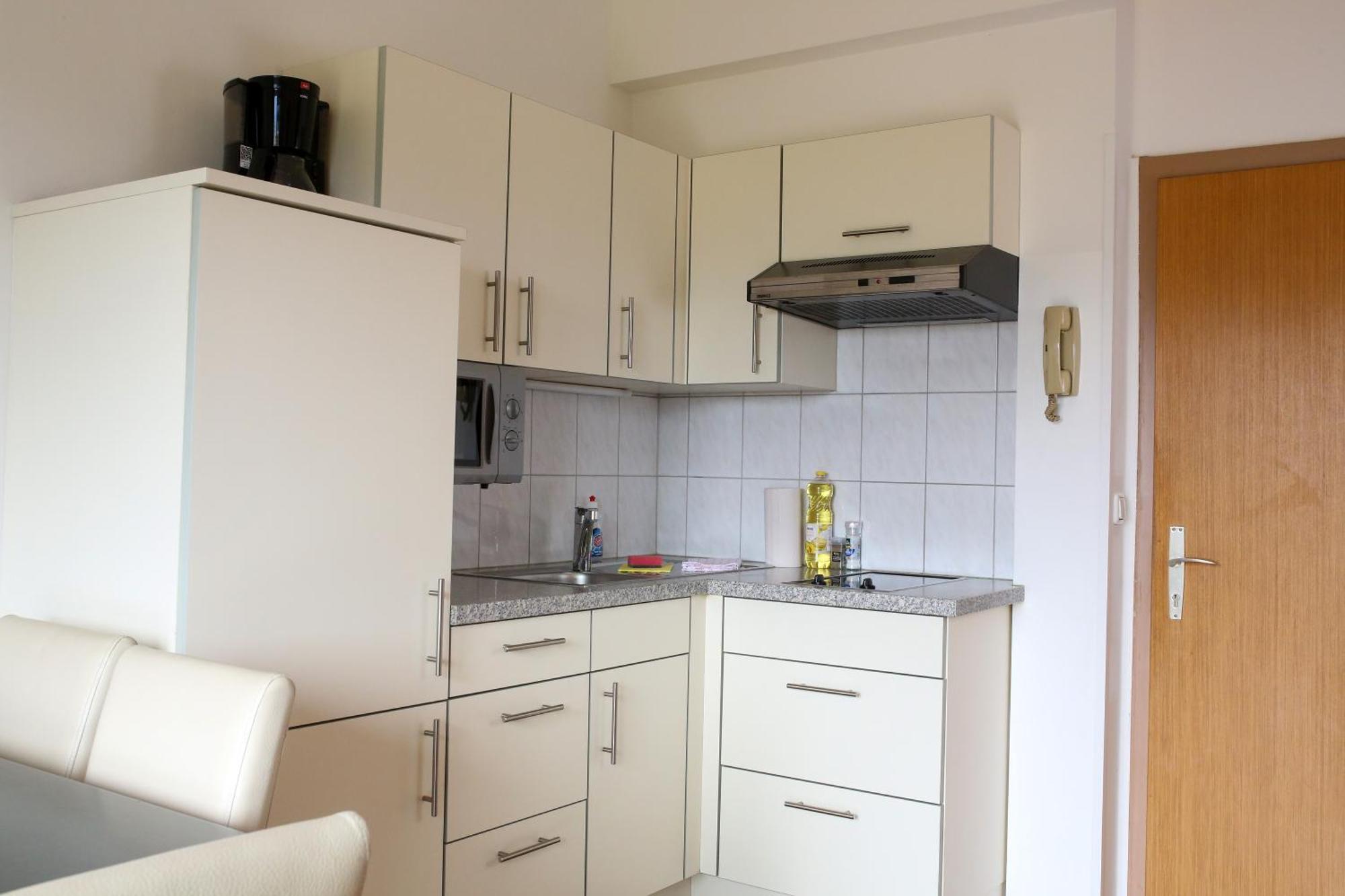 Self-Check In Apartmenthotel Seeglueck Portschach am Woerthersee Ngoại thất bức ảnh