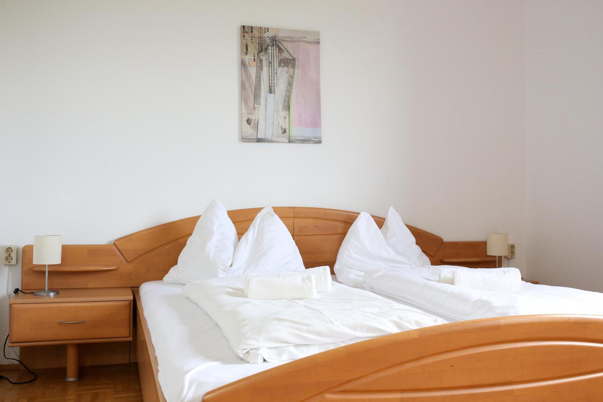 Self-Check In Apartmenthotel Seeglueck Portschach am Woerthersee Ngoại thất bức ảnh