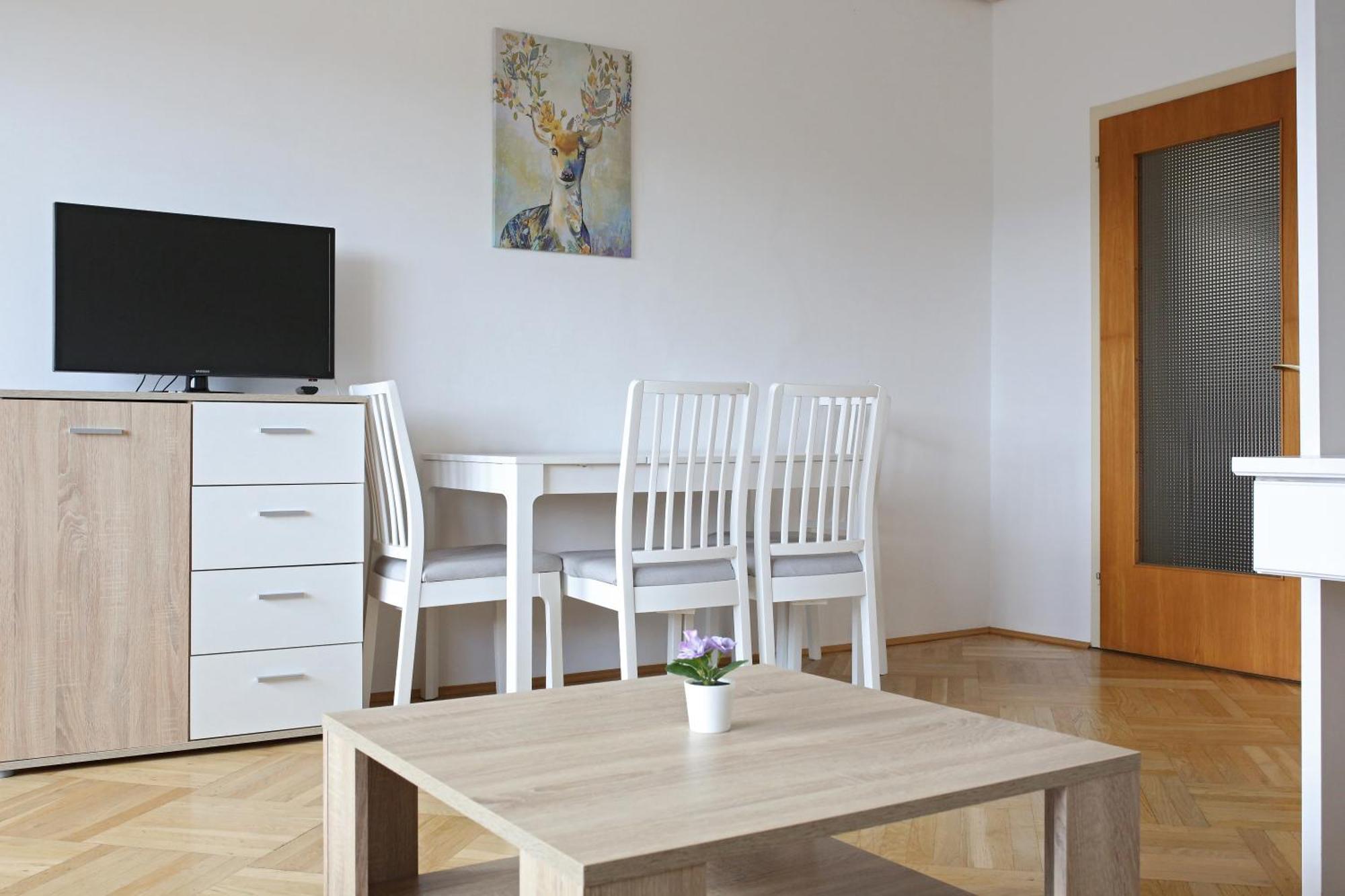 Self-Check In Apartmenthotel Seeglueck Portschach am Woerthersee Ngoại thất bức ảnh